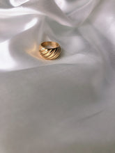 Load image into Gallery viewer, Parisian Grooved Dome Ring
