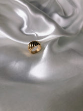 Load image into Gallery viewer, Parisian Grooved Dome Ring
